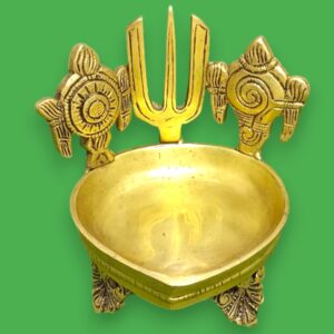 Antique brass shanku chakra deepa Price : 1400 Weight 1kg above