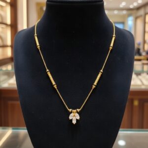 Gold Necklace with Leaf Pendant